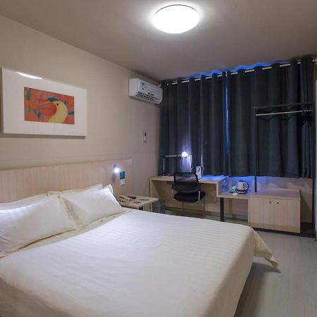 Jinjiang Inn Beijing Gucheng North Road Pequim Exterior foto